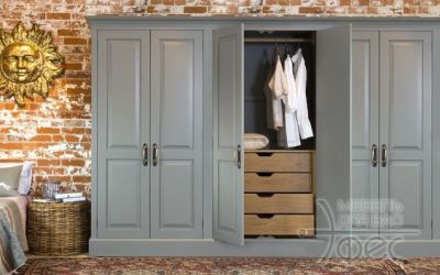 Фото - Распашные шкафы на заказ