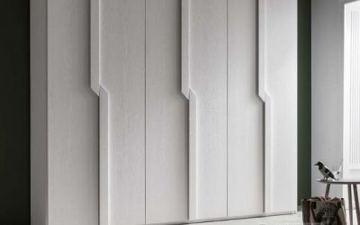 Фото №10 - Шкаф распашной на заказ